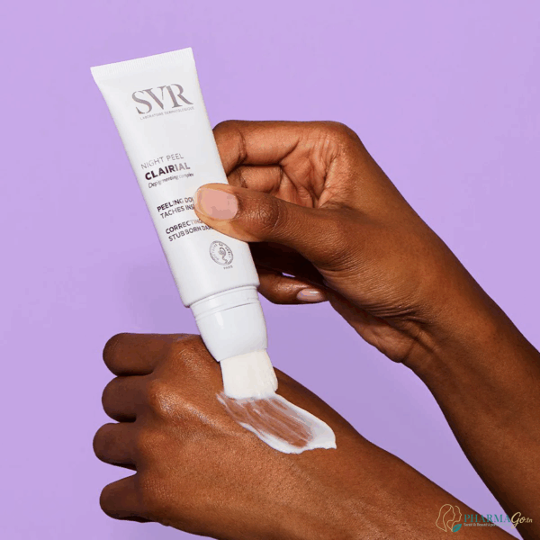 SVR CLAIRIAL Night Peel 50 ml – Soin de nuit anti-taches et éclaircissant pour un teint uniforme et lumineux, exfolie doucement et hydrate la peau. Disponible sur PharmGo.