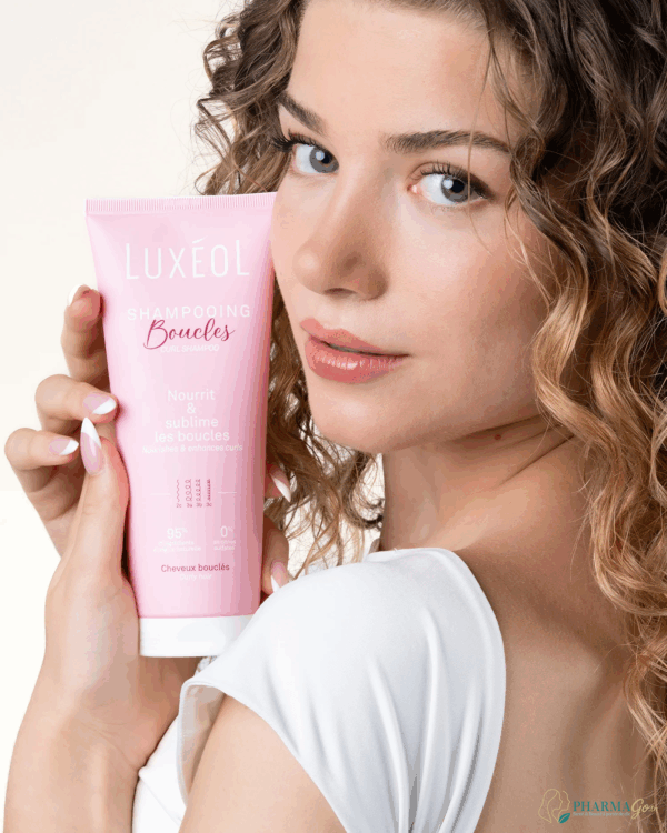 LUXÉOL Shampoing Boucles 200 ml – Shampoing nourrissant et hydratant pour cheveux bouclés, redéfinit les boucles, apporte douceur et brillance. Disponible sur PharmGo.