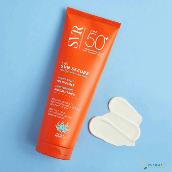 SVR SUN SECURE Lait Hydratant Invisible SPF50+ 250 ml – Lait solaire haute protection UVA/UVB, hydrate intensément et laisse un fini invisible. Disponible sur PharmGo.